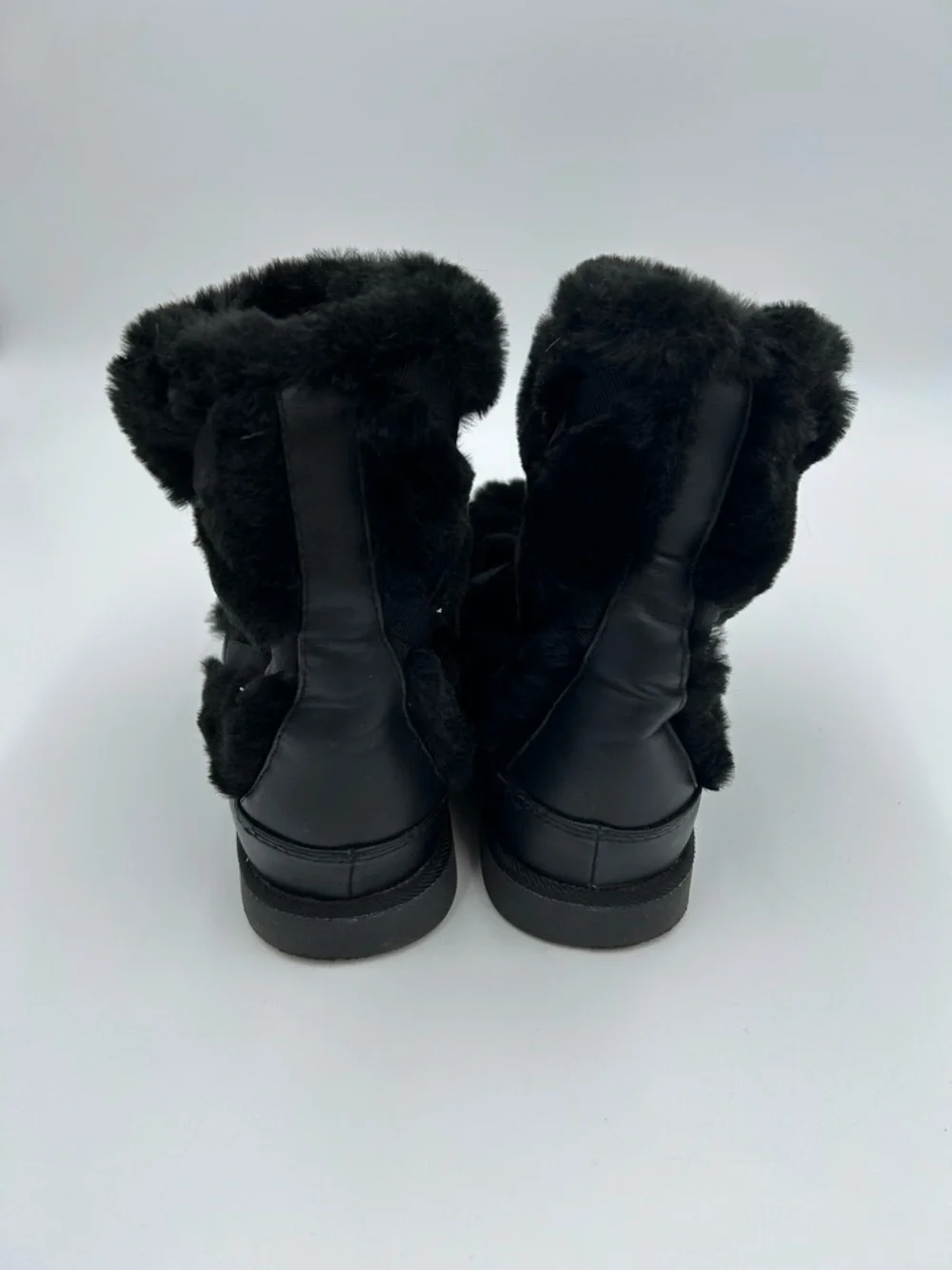 Juicy Couture Black Knockout Faux Fur Crystal Trim Winter Boots 8